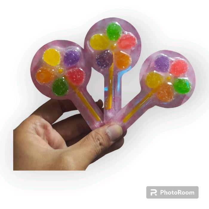 

PERMEN NGIPAS - KIPAS WINDMILL 1 BOX @30PCS - PERMEN LUNAK CANDY GUMMY FOOD RASA BUAH FRUITY LOLIPOP