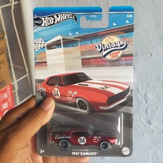 Hot Wheels Vintage 1967 Camaro Chase Free Protektor