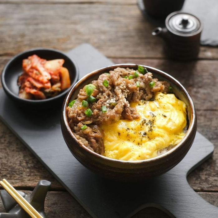 

AIRO'S BULGOGI RICE BOWL