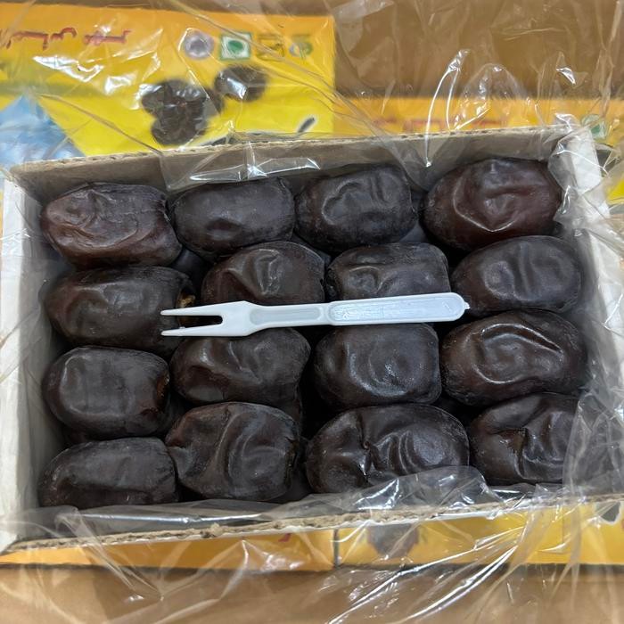 

TERLARIS kurma bam madu anggur iran mazafati premium quality karen dates READY STOCK