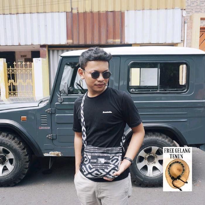 

TX363 Tas tenun // slempang mini full tenun // tas Selempang // Slingbag Pria // tas simpel // tas