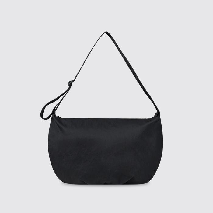 

ZO808 Tas Selempang Exsport Basic Half Moon Sling Bag - Black, L PROMO SPECIAL
