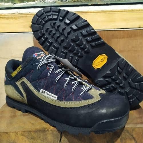 Sepatu Gunung Berghaus Outdoor Best Seller