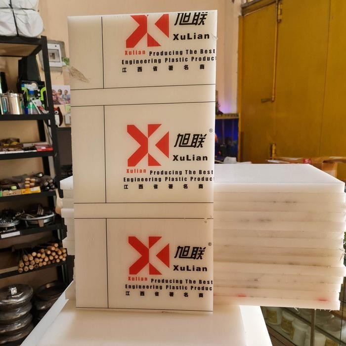 

Nylon PE Putih Lembaran (Polyetylene Sheet) 20mm 30cm 30cm