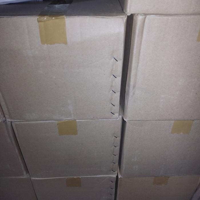 

1 Karton Minuman Khas Semarang Cy dengan Bubble Wrap dan Kardus untuk Pengiriman via Cargo JNE BLM