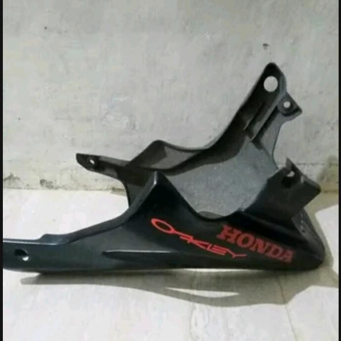 Undercowl CBR 250 Thailand fairing bawah body bawah CBR 250 ORI origin