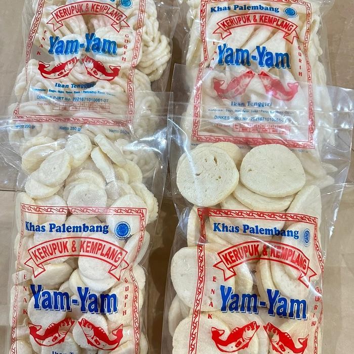 

Sale!! Kerupuk Kemplang Palembang Super Renyah (Kancing, Buncis, Mini, Sanggul) - Paket 1Kg (4