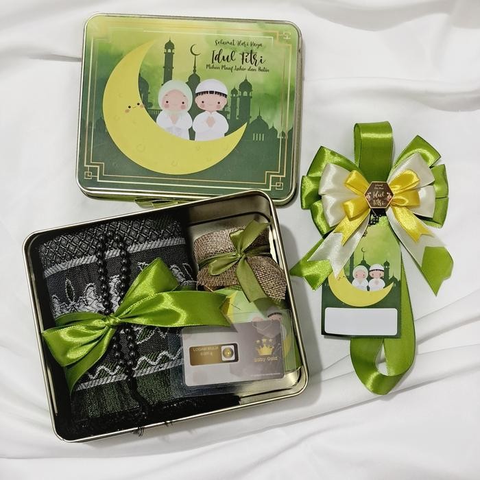 

HAMPERS LEBARAN IDUL FITRI PARCEL SAJADAH TASBIH COOKIES EID MUBARAK