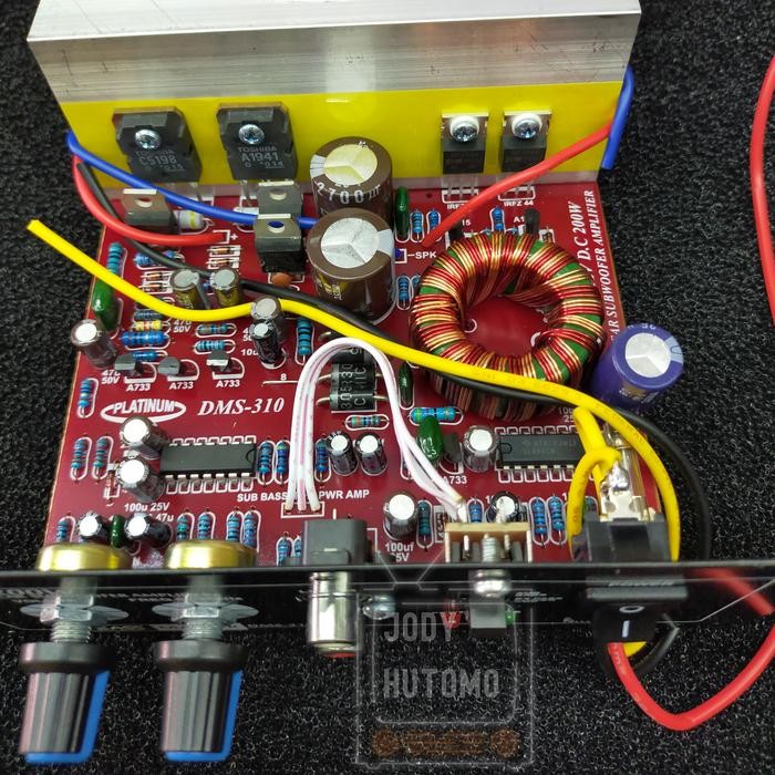 KIT POWER AMPLIFIER SUBWOOFER MONOBLOK MOBIL 12 VOLT DMS-310 PLATINUM