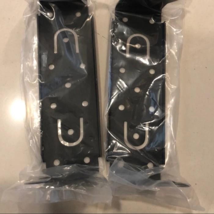 BREKET BRAKET RIG MOTOROLA M3688 GM338 GM3688