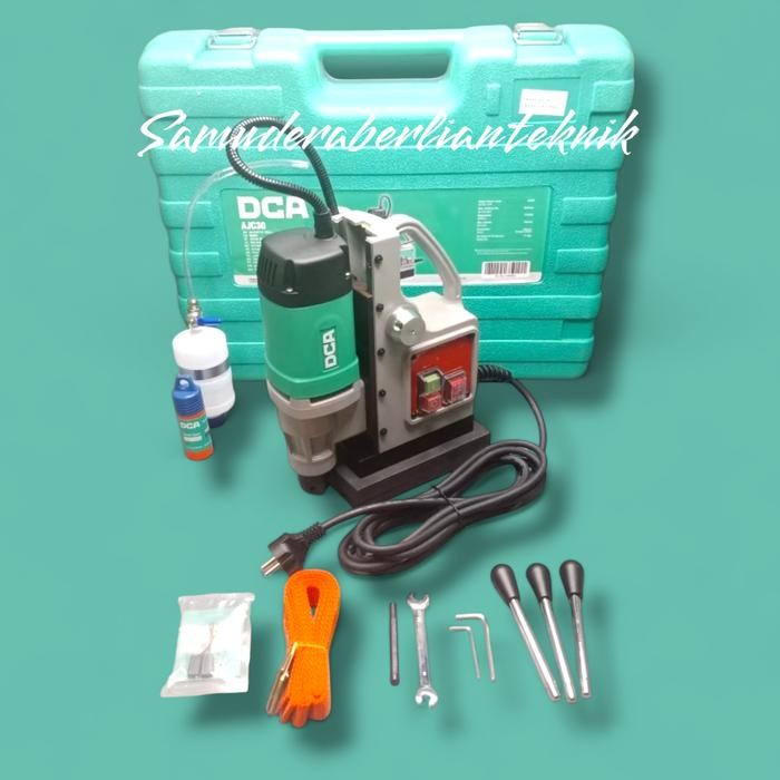 BOR MAGNET DCA AJC 30 JETBROACH