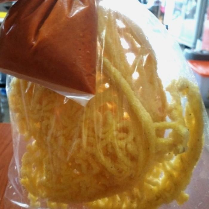 

Kerupuk Mie + Bumbu Kacang Best Seller