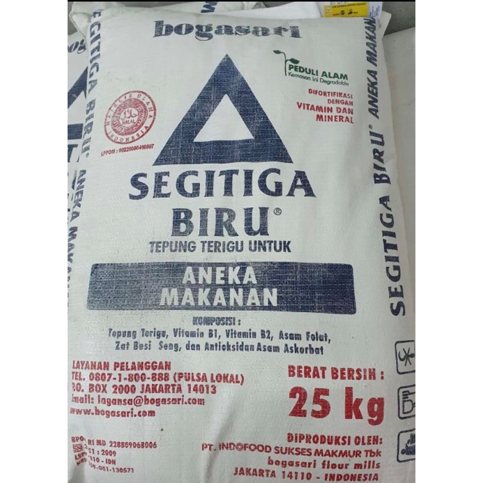 

Terbaru Tepung terigu segitiga biru 25 kg bogasari 1 bal karung Ready