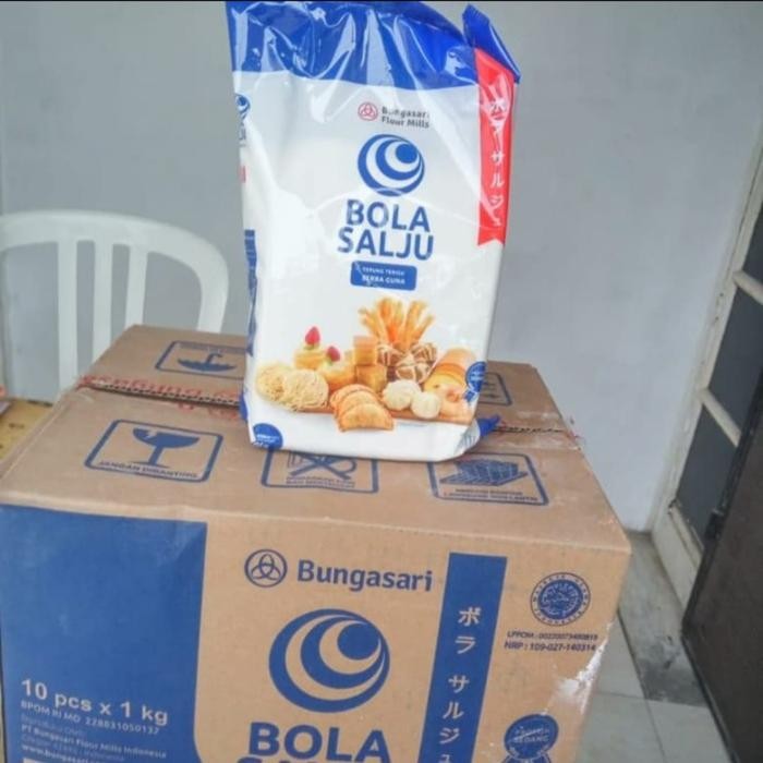 

New tepung terigu bola salju 1kg Ready