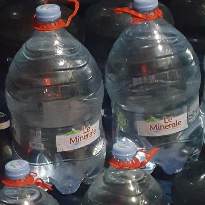 

LE MINERALE GALON KHUSUS KIRIMAN GOJEK/GRAB