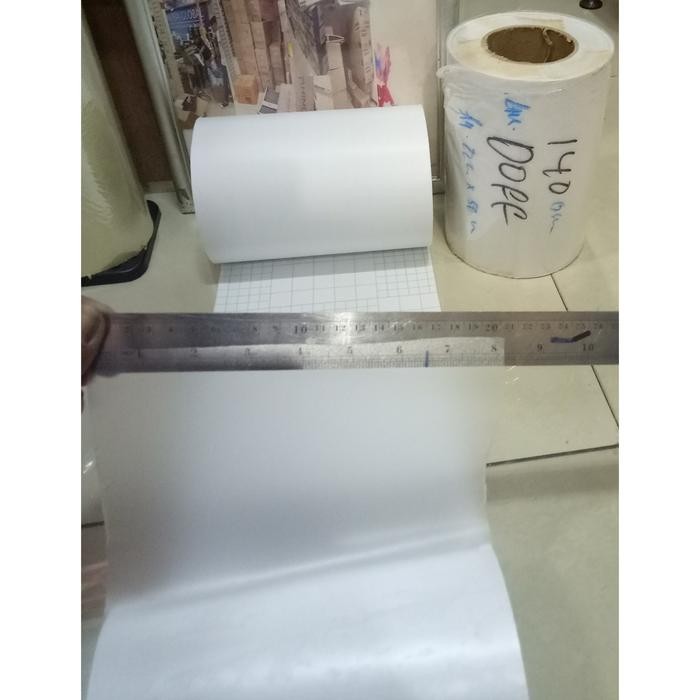 

Bahan Laminasi Doff/Matte 140Gsm A4 21Cm X 45M - Roll