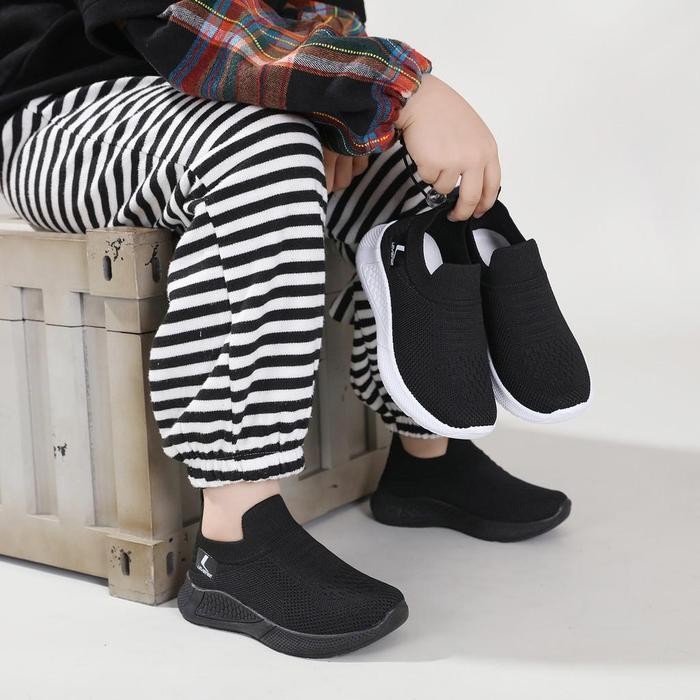 Homyped - Shotaro Size 25-40 Free Box Lv0438 Sepatu Hitam Tanpa Tali Anak & Dewasa Sepatu Slip On