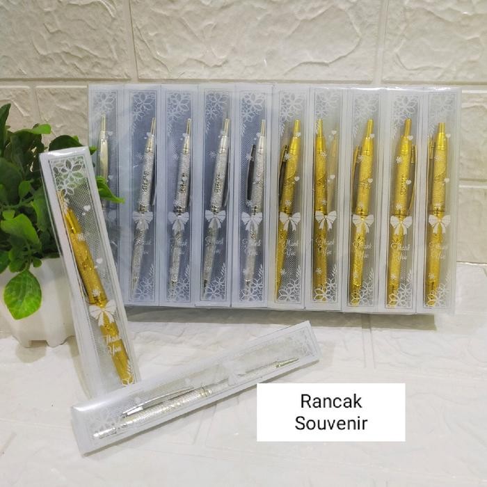 

New Isi 100 Pcs Souvenir Pulpen Emas Silver Kemas Mika Motif Souvenir Murah Bermanfaat Souvenir