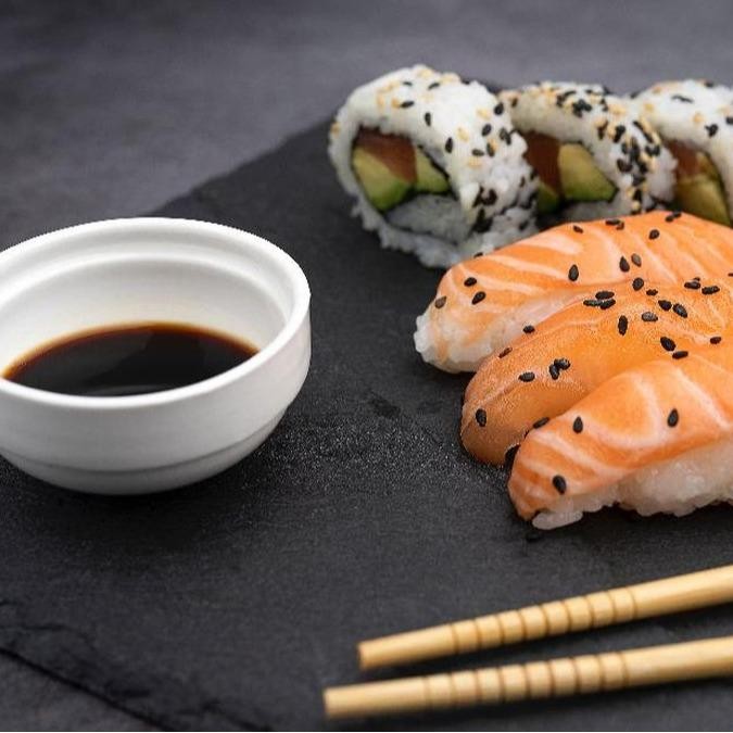 

Kikkoman Shoyu Kecap Asin Jepang 2 Liter Halal