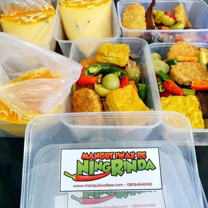 

Baru Mangut Iwak Pe Ning Rinda Family Box 1kg