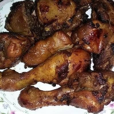 

ayam bumbu bacem + sambal - siap santap stok terbatas