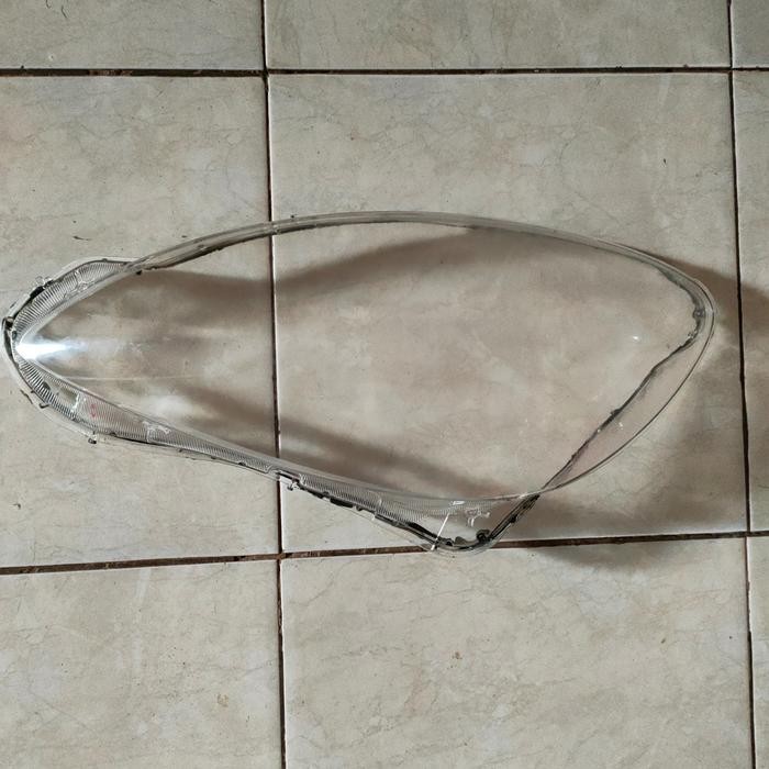 Mika Kaca Lampu Headlamp Mobil Honda Brio Mobilio Rs 2014 Bekas