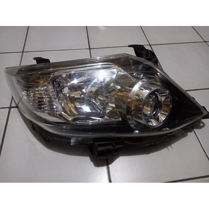 Headlamp Grand Fortuner 2014 - 2015 Kanan Second