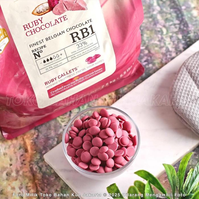 

LEZAT- Callebaut Ruby Repack 100Gr Couverture 33,6% Chocolate Rb1 Coklat Coin 33%% Fruity