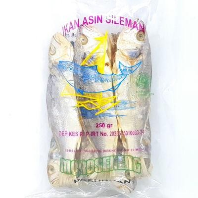 

ORIGINAL Moroseneng Ikan Asin Graba Kecil 100 gr Sm Graba Salty Fish Gurih READY STOCK
