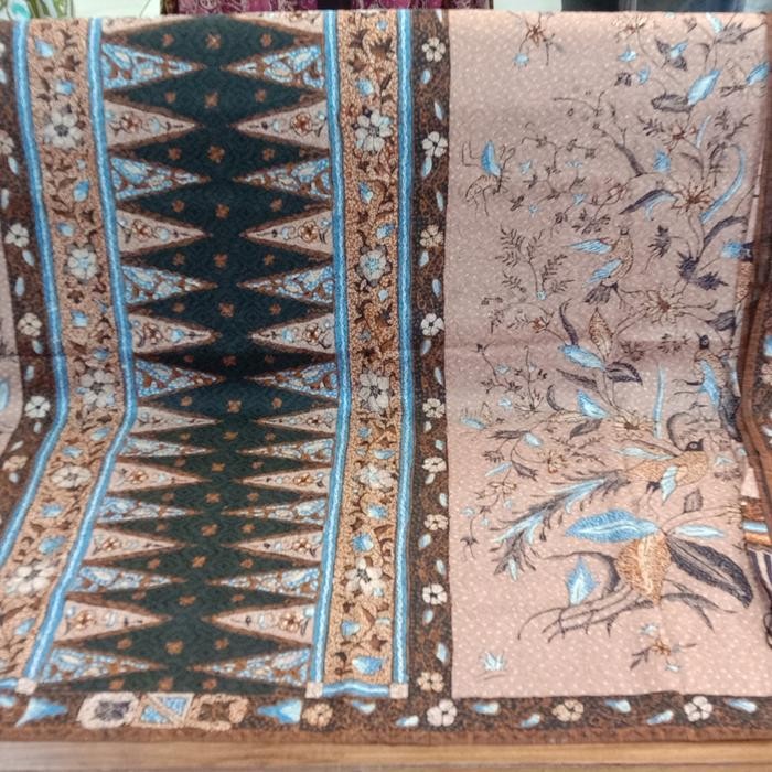 kain batik sarung slendang sutra ATBM Baron tulis halusan