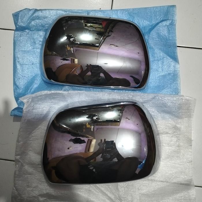 Cover Spion Suzuki APV Arena