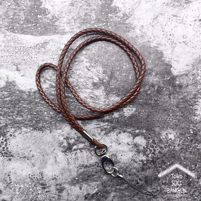 

Ready Tali Lanyard Name Tag Id Card Pu Leather Braided Deluxe Nt-008