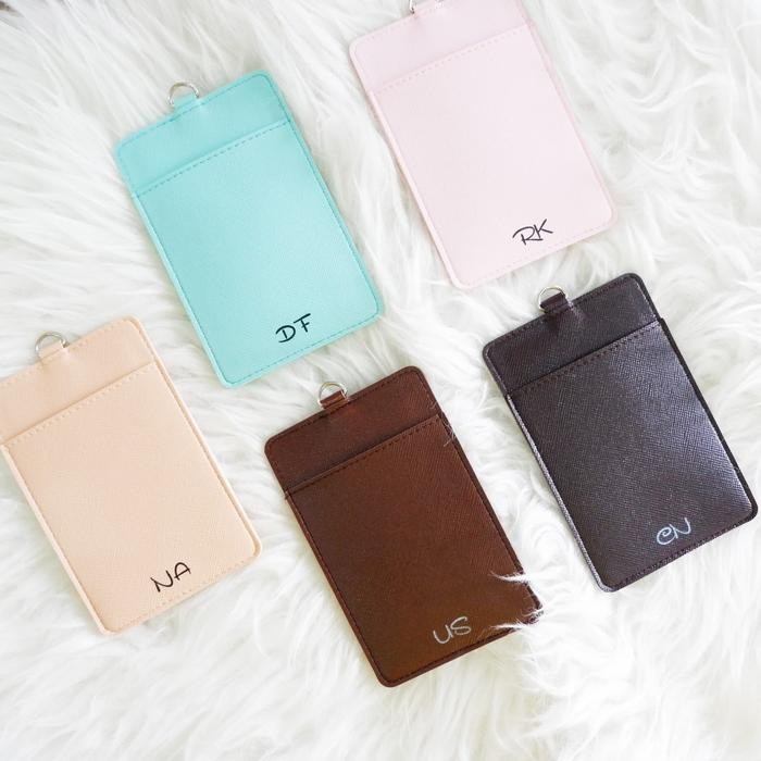 

Ready Souvenir Custom Tempat Kartu Id Card Holder Kulit Inisial