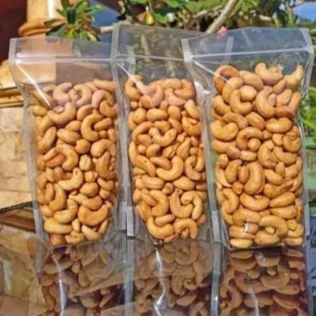 

Kacang Mede utuh 1kg super matang Original (asin)