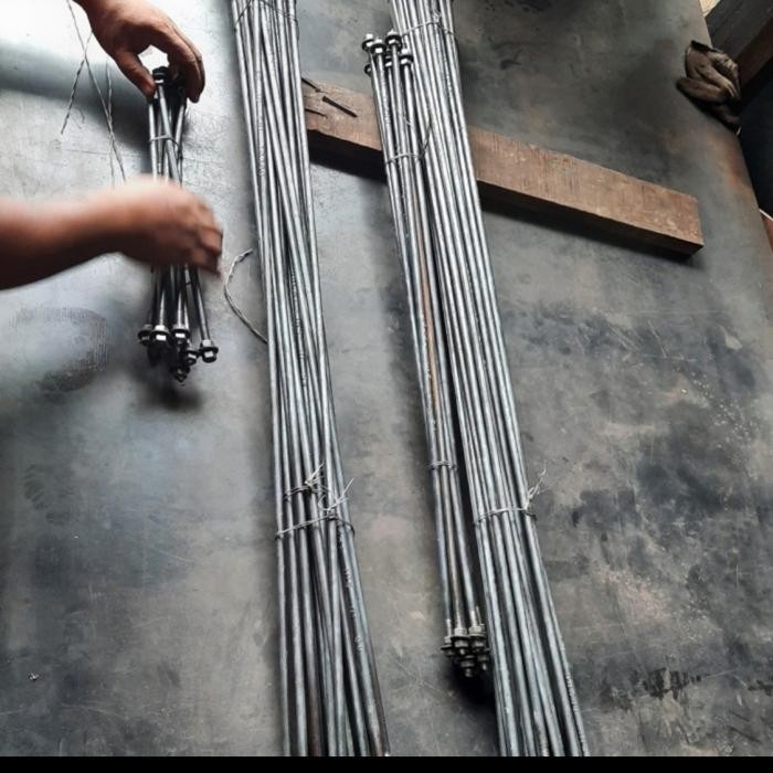 Pilihan- Besi Trekstang 10Mm P 1,2M( 4 Mur + 2 Ring)