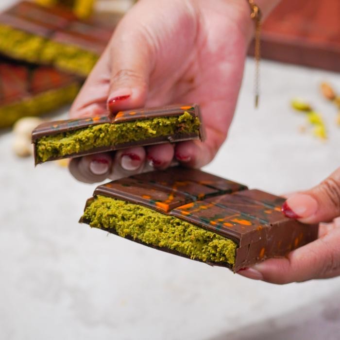 

[ V/P ] Dubai Chocolate Bar BIG SIZE ( SATUAN )