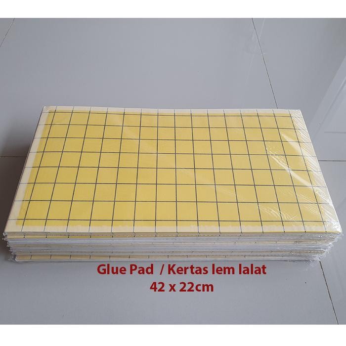 

Pilihan- 10 Lembar Glue Pad / Glue Board / Gluepad Flycatcher Size 42X22Cm