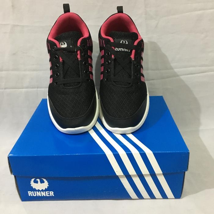 Terlaris Sepatu olahraga anak perempuan RUNNER SPORTY HITAM/FUSHIA SALE