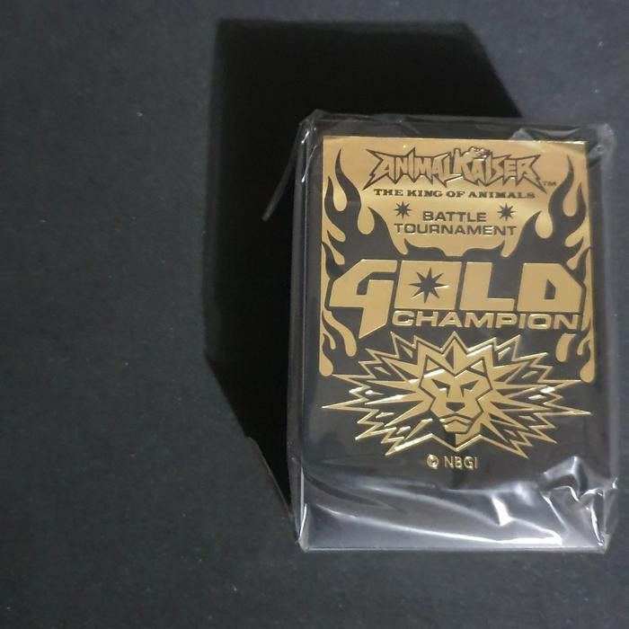 ANIMAL KAISER VERTICAL BATTLE TOURNAMENT GOLD CHAMPION DECK BOX KODE 261