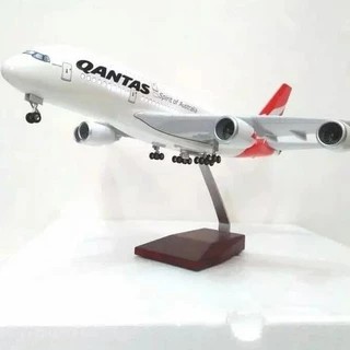 Pesawat Diecast miniatur QANTAS airlines airbus A380 (jumbo)