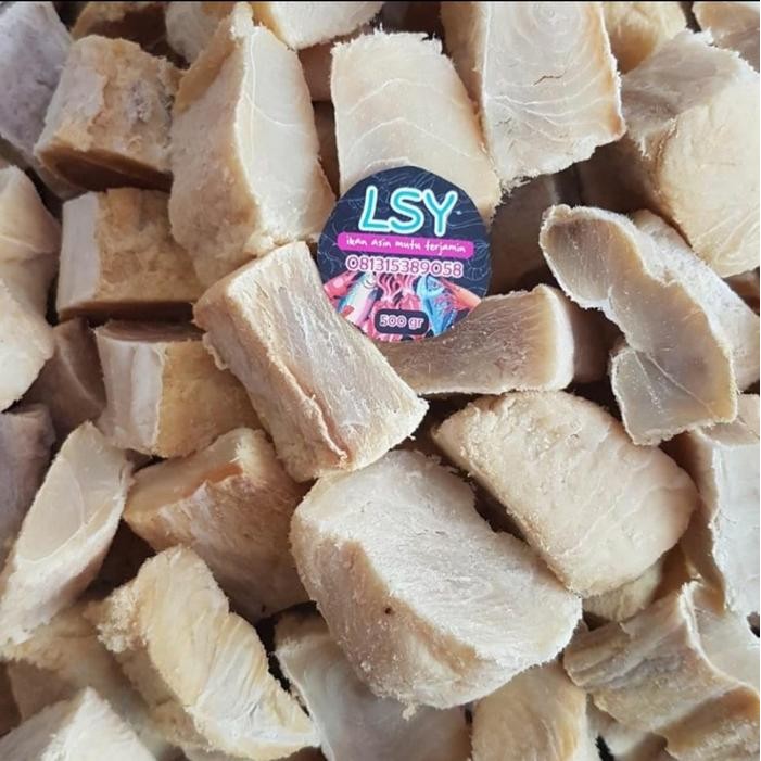 

Ikan Asin Cucut Super 500Gr