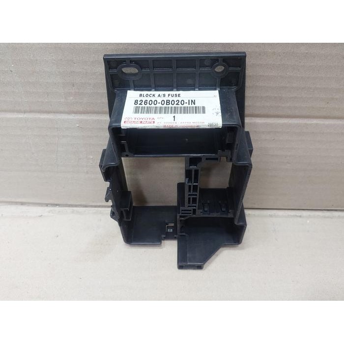 Block Blok Fusible Link Kotak Sekring Fuse Box Kijang Efi Asli Original 82600-0B020
