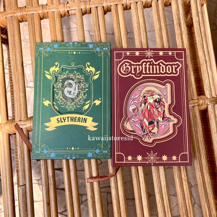 

Binder Buku Catatan Harpot Karaer Kartun Gryffindor Slytherin Ravenclaw Hufflepuff Hogwarts Alat