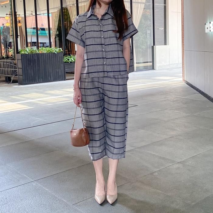 PAULA SET one set setelan wanita woman's set Baju Celana kotak-kotak