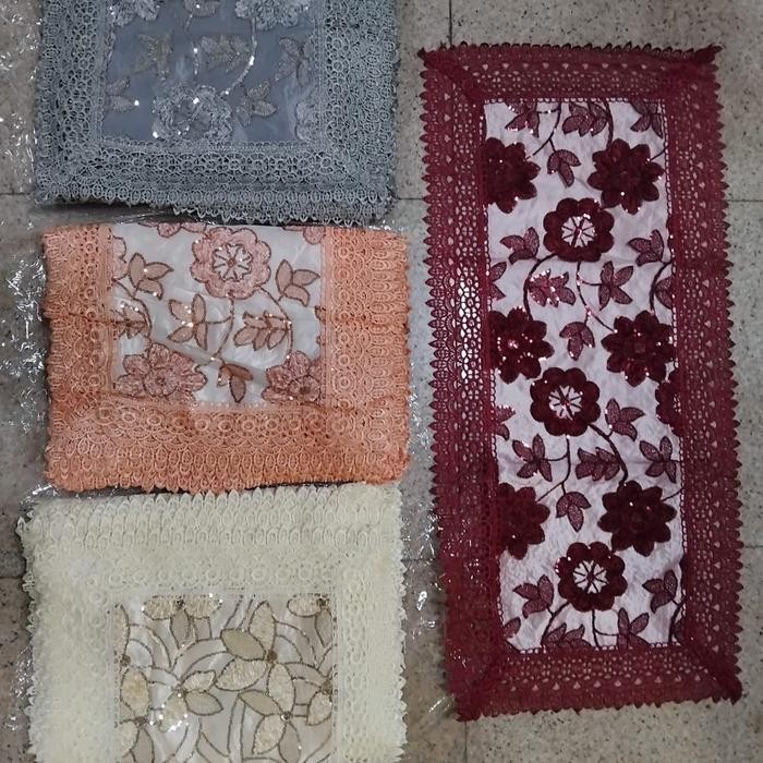 Taplak Meja Tamu Renda