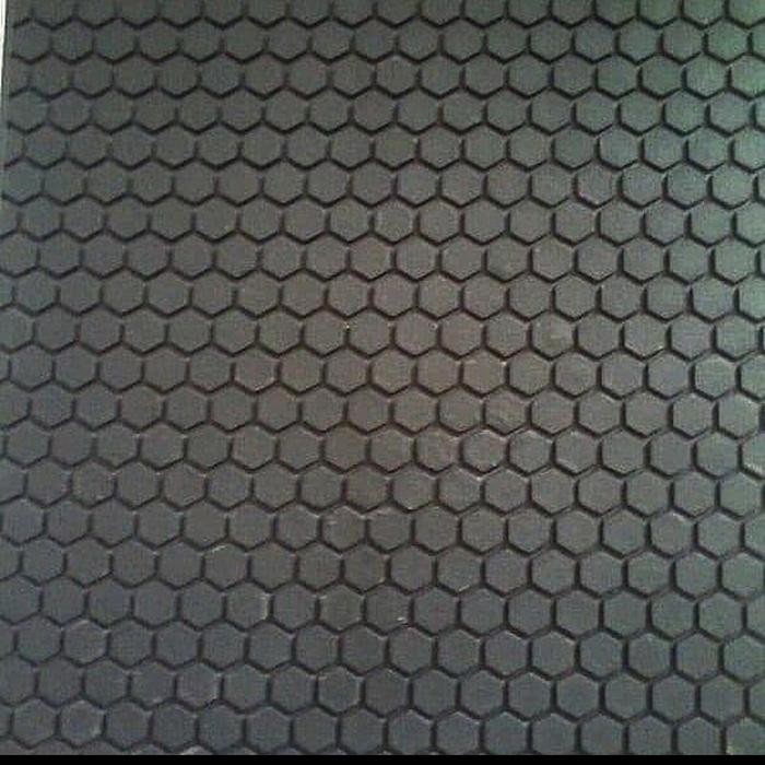 Karpet Lantai Mobil Keset Karet Universal Lembaran Hexagonal