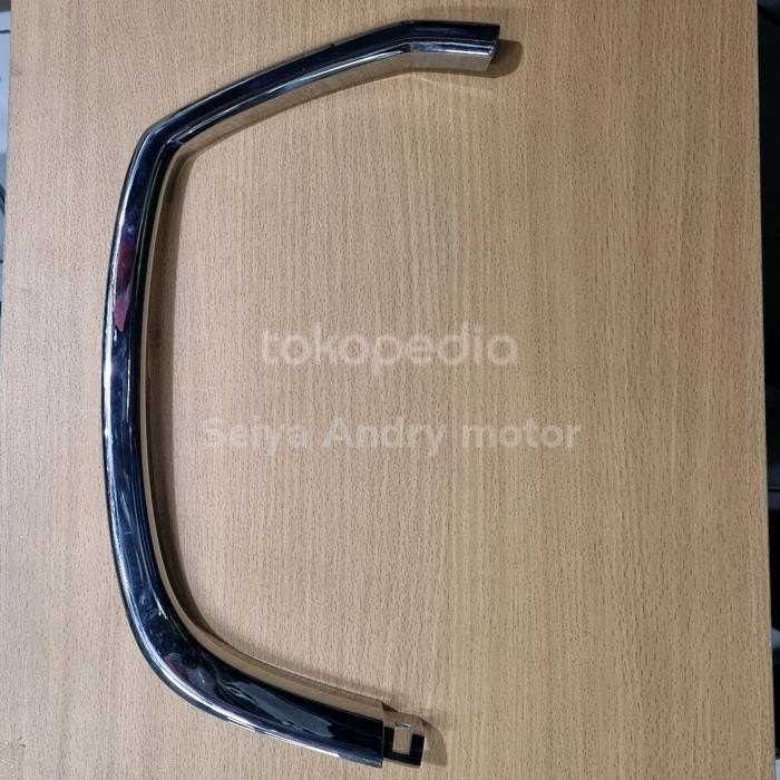 List Grill Bemper Ayla Bekas