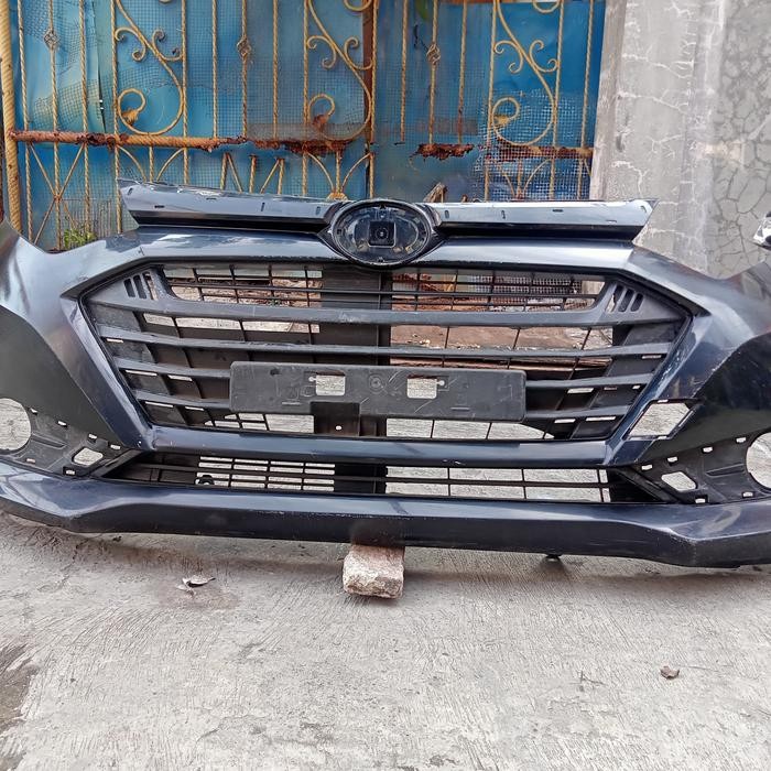 Bemper Depan Sigra Tahun 2016/2017 Laik Pakai