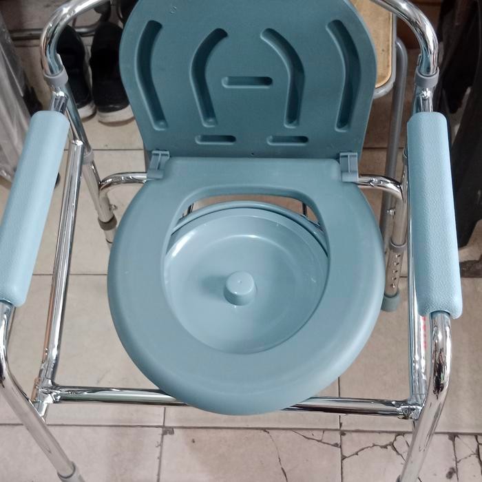 KURSI BAB / PISPOT / TOILET / COMMODE LANSIA
