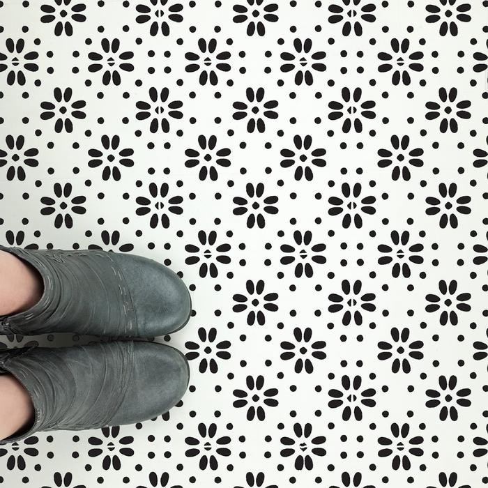 Stencil Lantai Ukuran 15x15, 20x 20, 30 x 30 cm Motif 20